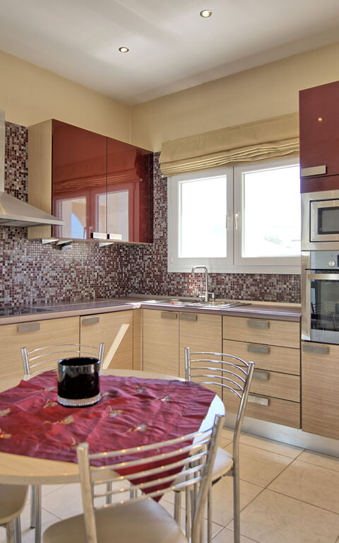 Beach Villa Christina: Cucina, Sala da pranzo