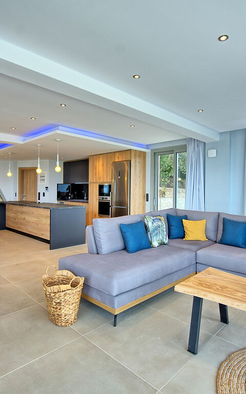 Villa Prokimea: Cucina, Sala da pranzo, Soggiorno