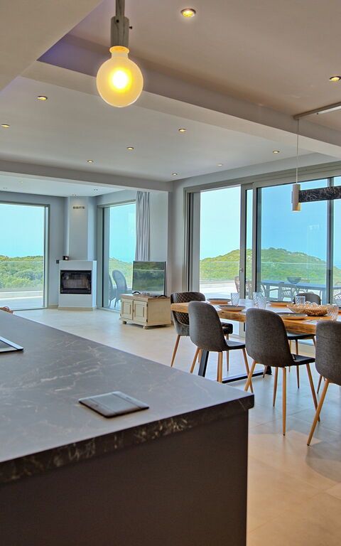 Villa Prokimea: Cucina, Sala da pranzo