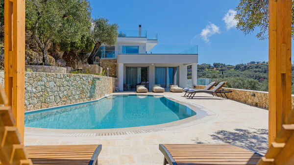 Villa Prokimea: Piscina