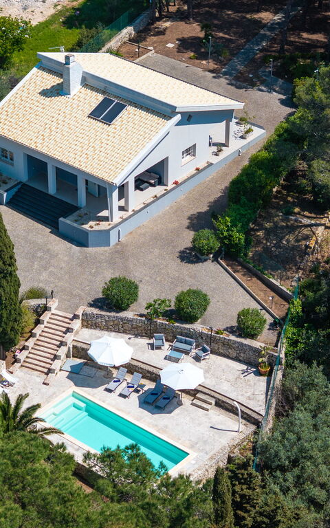 Nerodavola: Piscina, Vista Panoramica