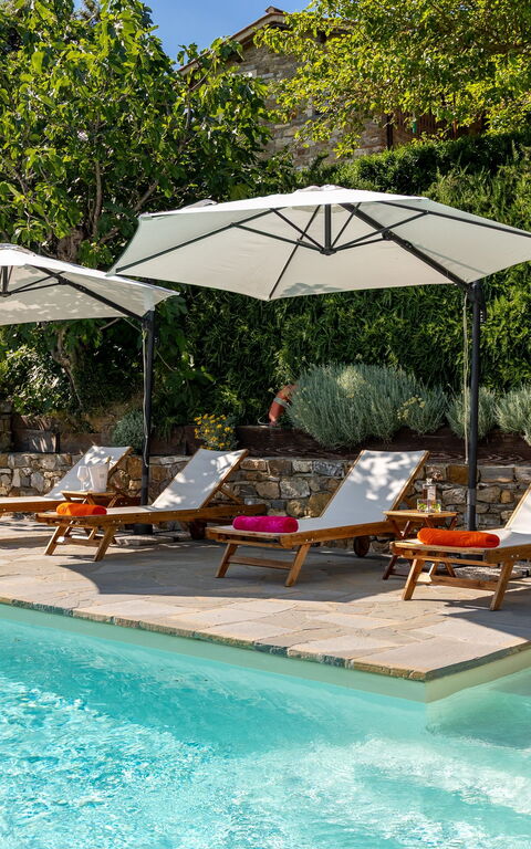 San Guido: all'aperto, Piscina