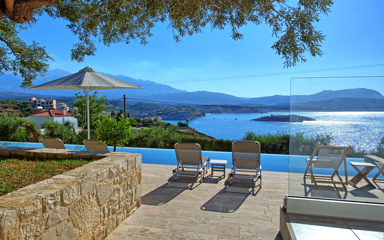 Villa Bluewhite: all'aperto, Estate, Giardino, Piscina, Vista Panoramica