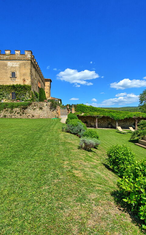 Villa Paneretta: all'aperto, Estate, Giardino, Piscina