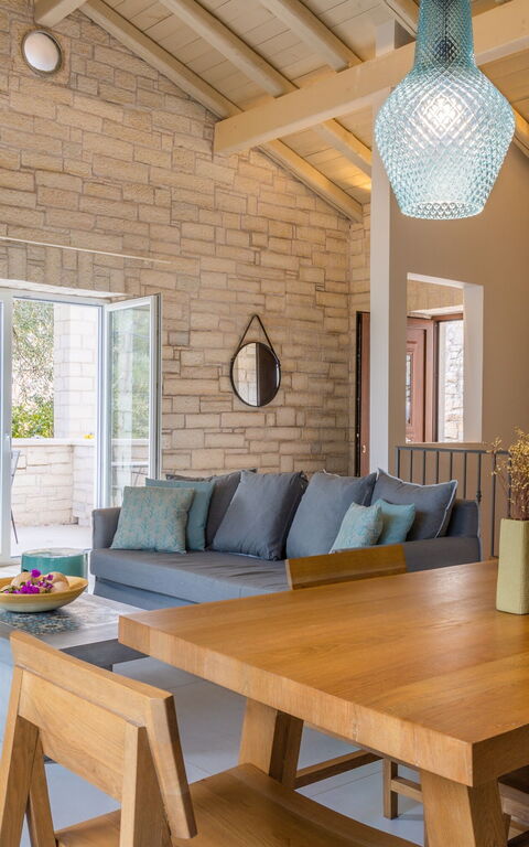 Villa Yaisemi: Sala da pranzo, Soggiorno