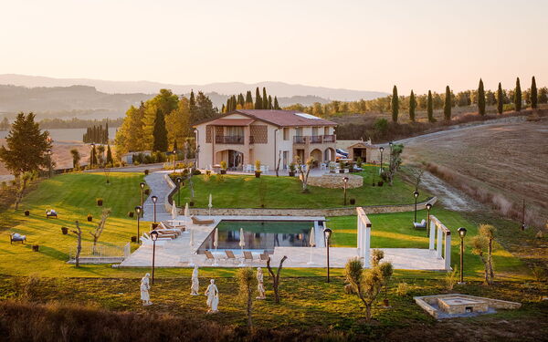 Villa Campana: all'aperto, Esterni, Giardino, Piscina, Vista Panoramica