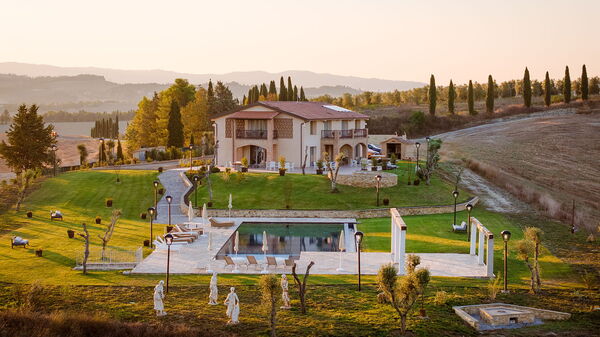 Villa Campana: all'aperto, Esterni, Giardino, Piscina, Vista Panoramica