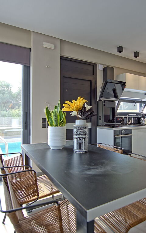 Villa Popi: Cucina, Sala da pranzo