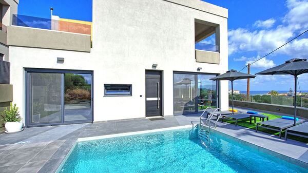 Villa Popi: all'aperto, Esterni, Giardino, Piscina