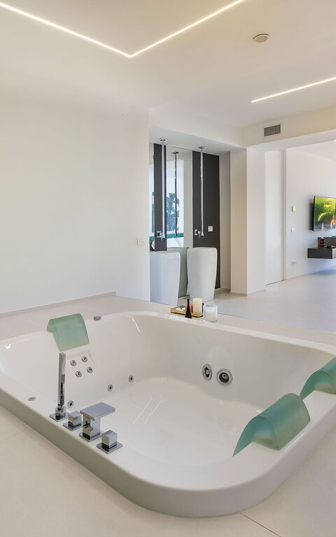 Villa Greta: Camera da letto, Idromassaggio