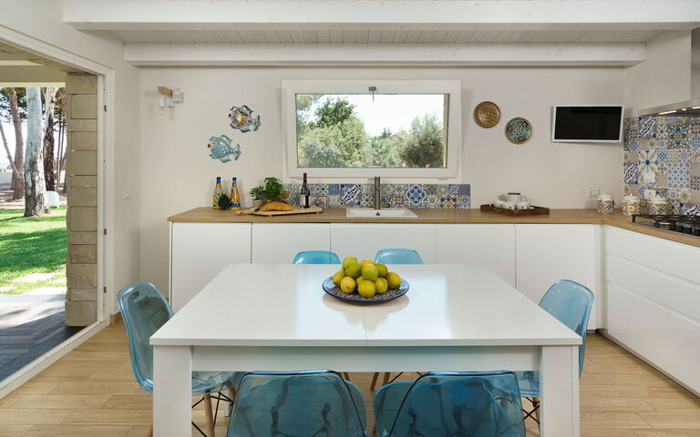 Marinella Punta Milocca: Cucina, Sala da pranzo