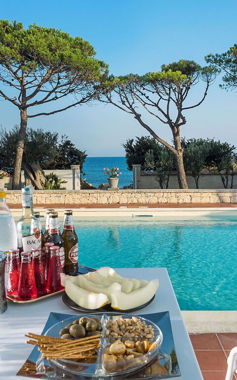 Villa Maya: all'aperto, Piscina