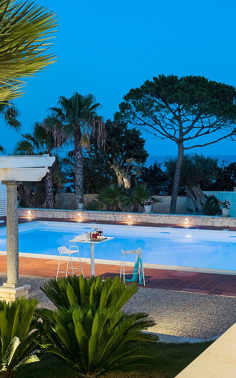 Villa Maya: all'aperto, Piscina