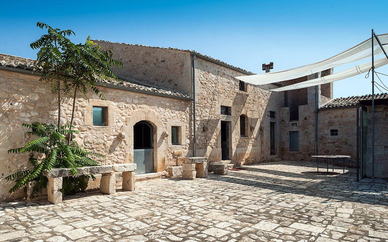 Villa Edicole: all'aperto, Esterni