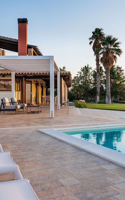 Villa Cielo: all'aperto, Esterni