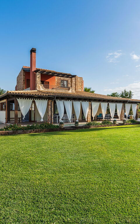 Villa Cielo: all'aperto, Esterni