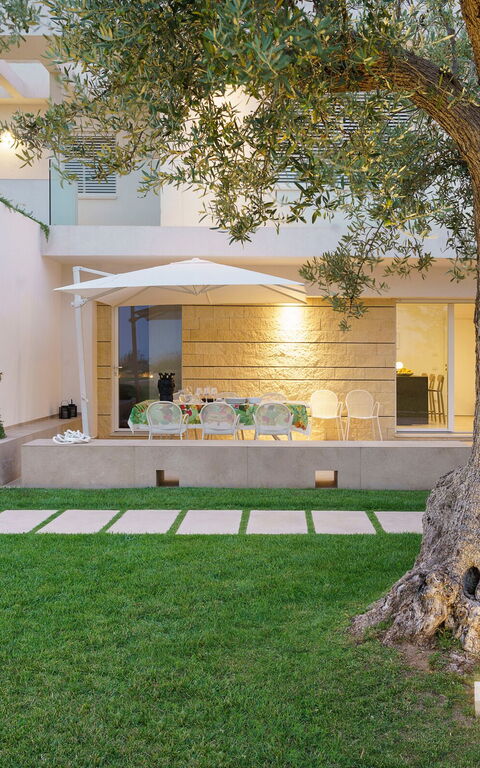 Villa Meravilla: Esterni, Giardino