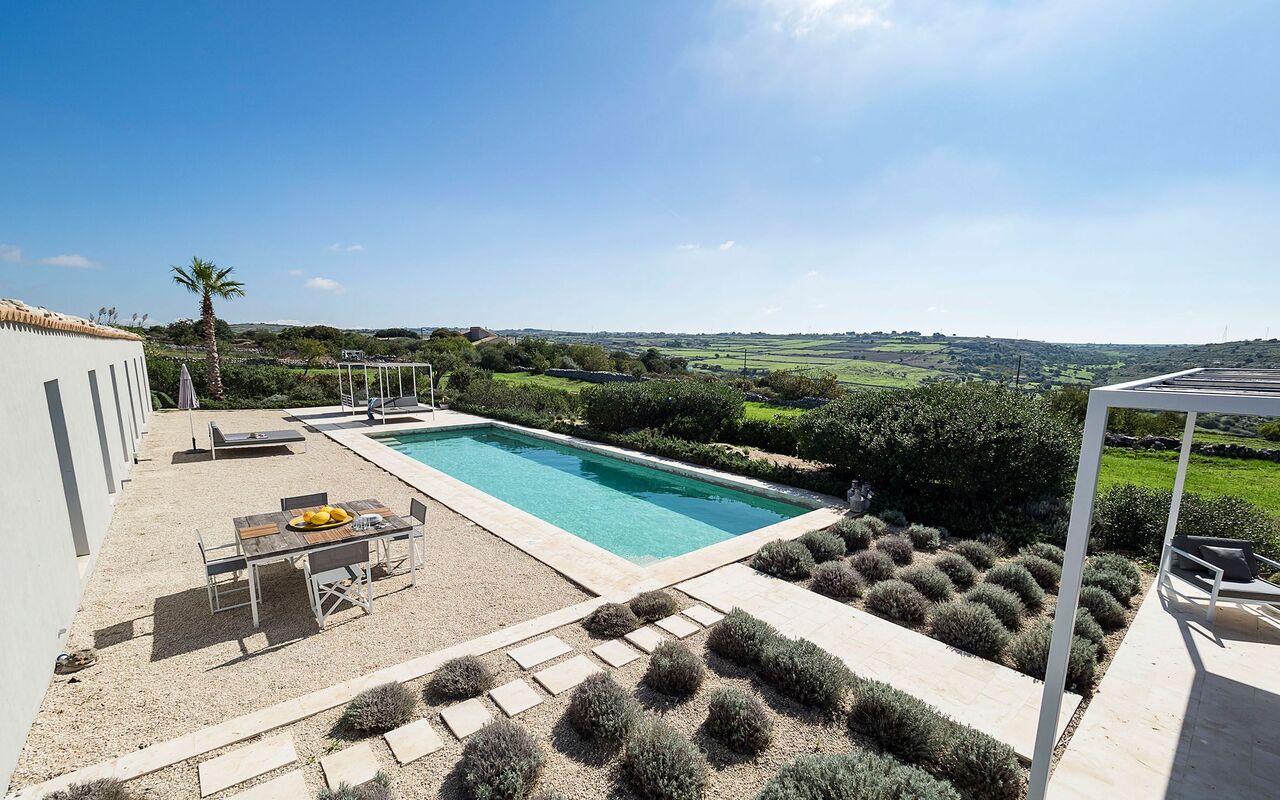 Villa Hybla: all'aperto, Piscina