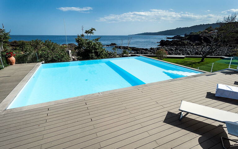Galatea: Piscina