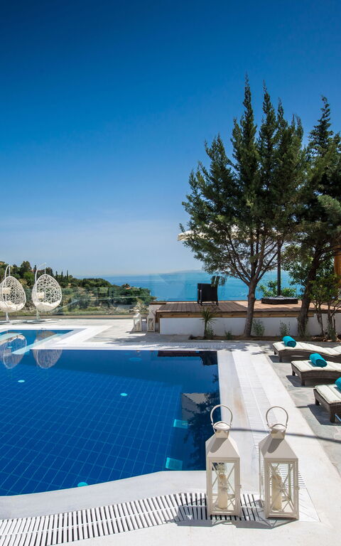 Villa Artemis: Piscina