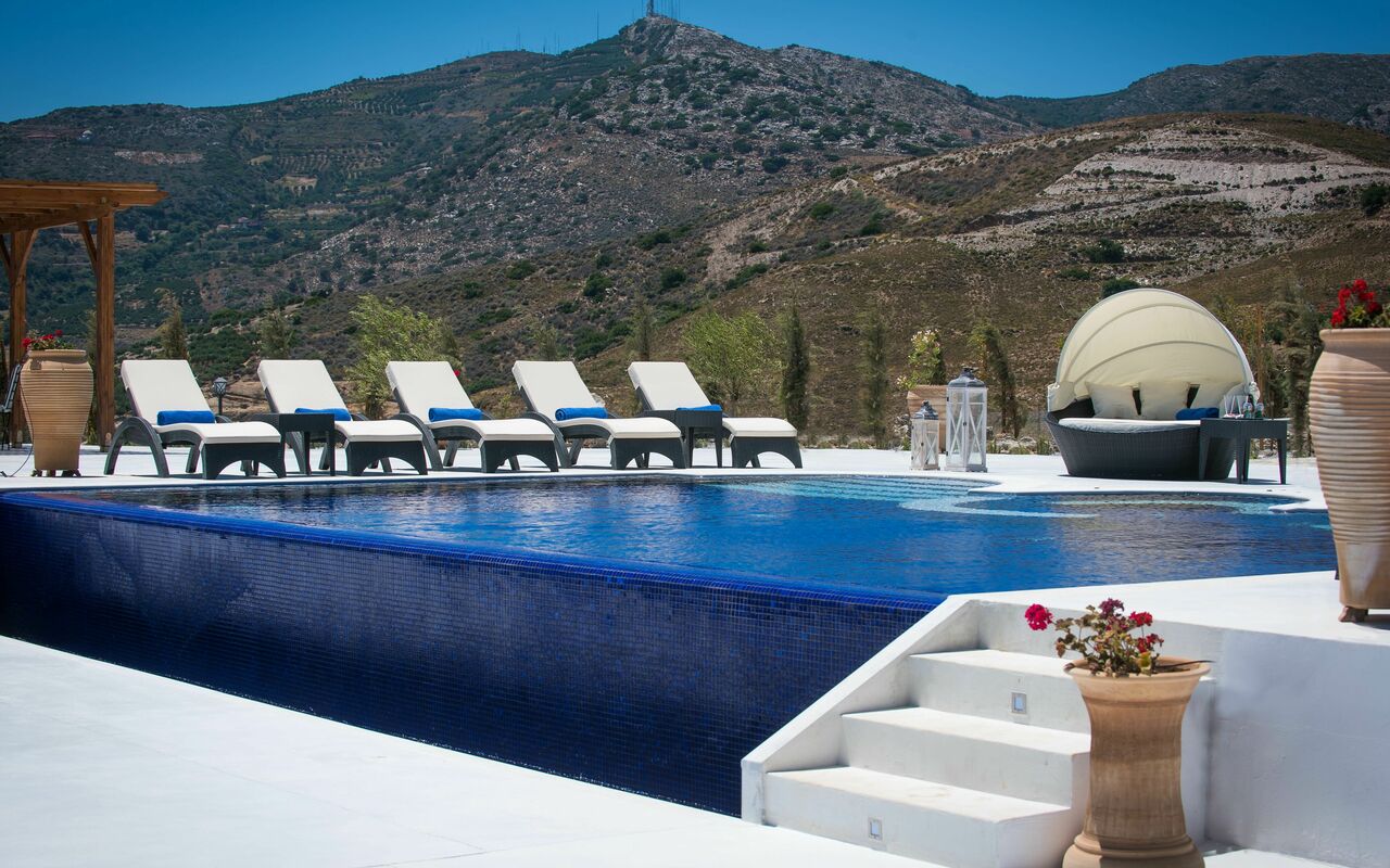 Villa Santor: Piscina