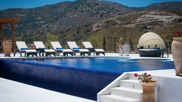 Villa Santor: Piscina