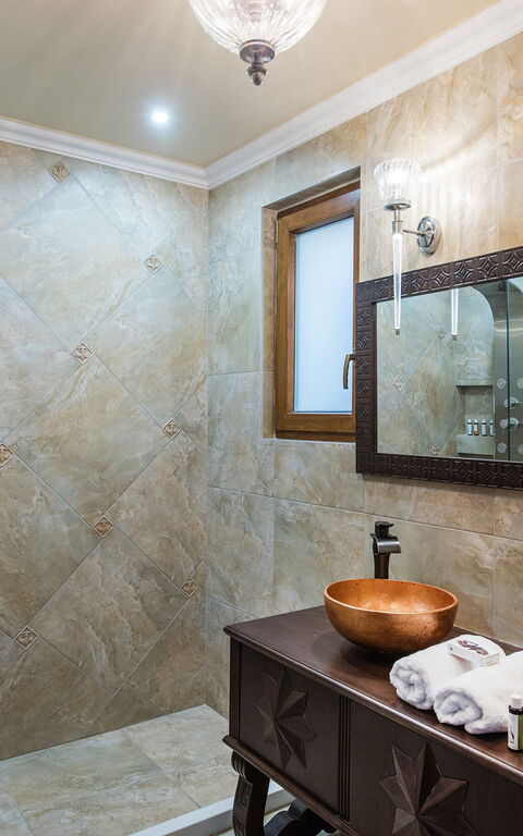 Villa Kalliste: Bagno