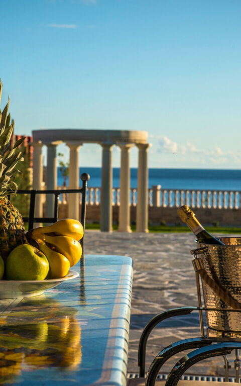 Villa Kalliste: Balcone / Terrazza / Patio, Vista Panoramica