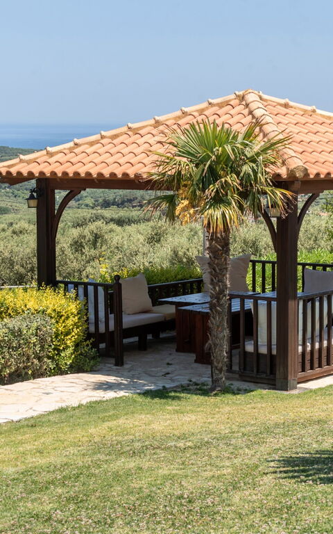 Villa Rodia: all'aperto, Giardino