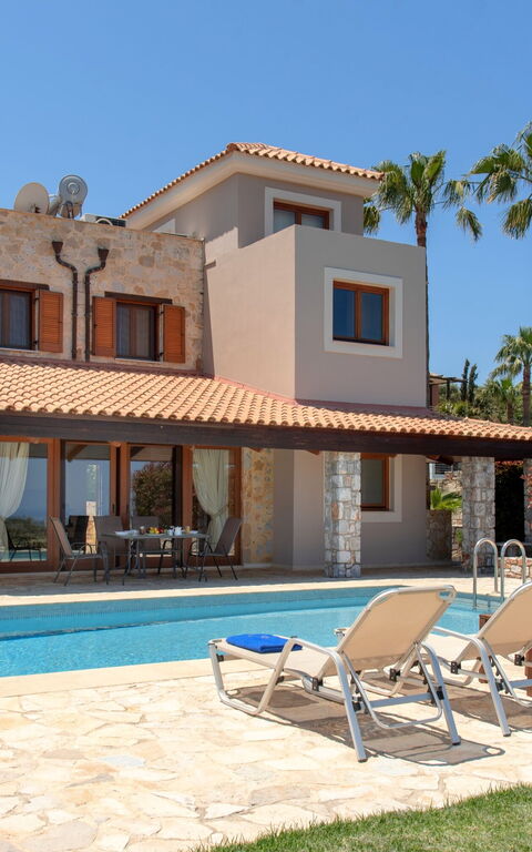 Villa Rodia: Esterni, Piscina