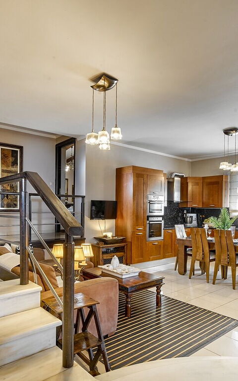 Villa Milon: Cucina, Sala da pranzo, Soggiorno