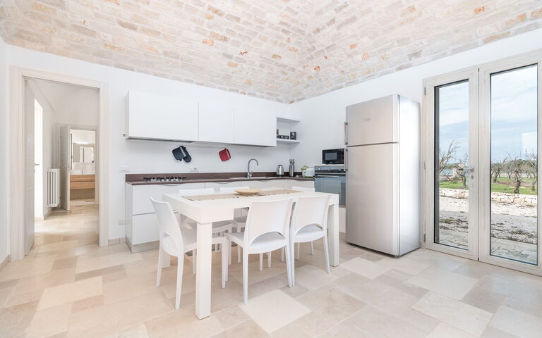 Villa Trullina: Cucina, Sala da pranzo, Soggiorno