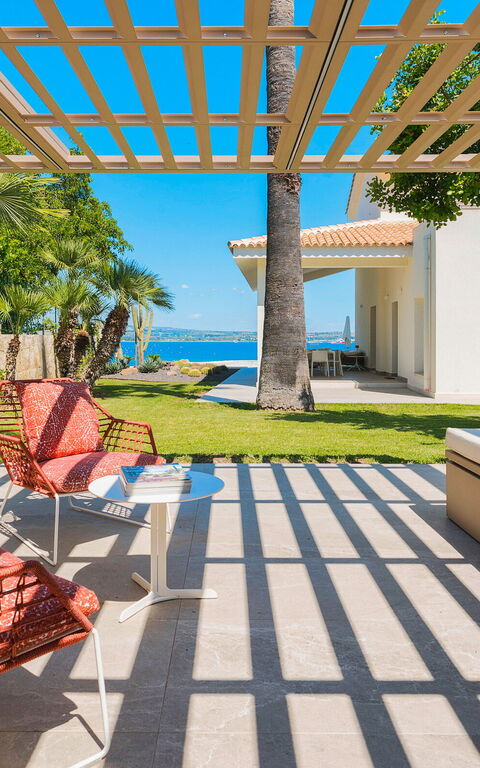 Villa Artemare: all'aperto, Esterni, Giardino