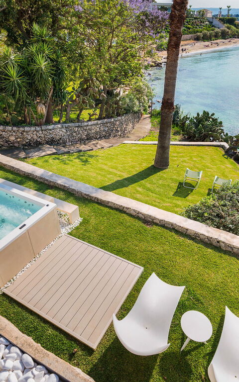 Villa Artemare: all'aperto, Esterni, Giardino, Idromassaggio, Vista Panoramica