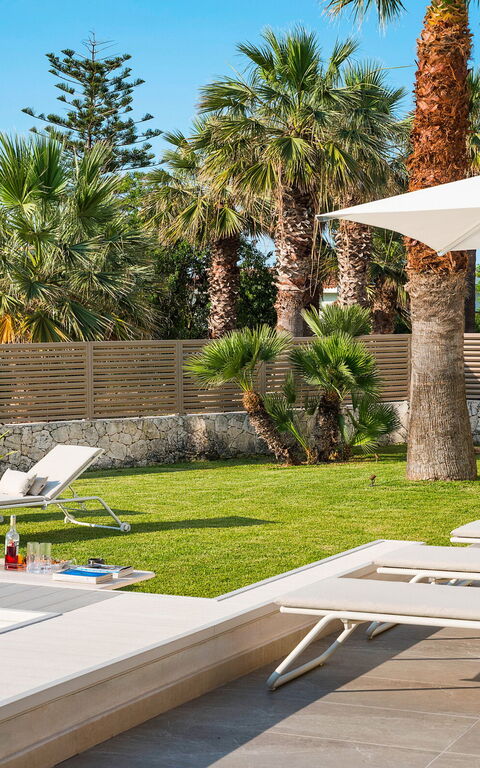 Villa Artemare: all'aperto, Esterni, Giardino, Piscina