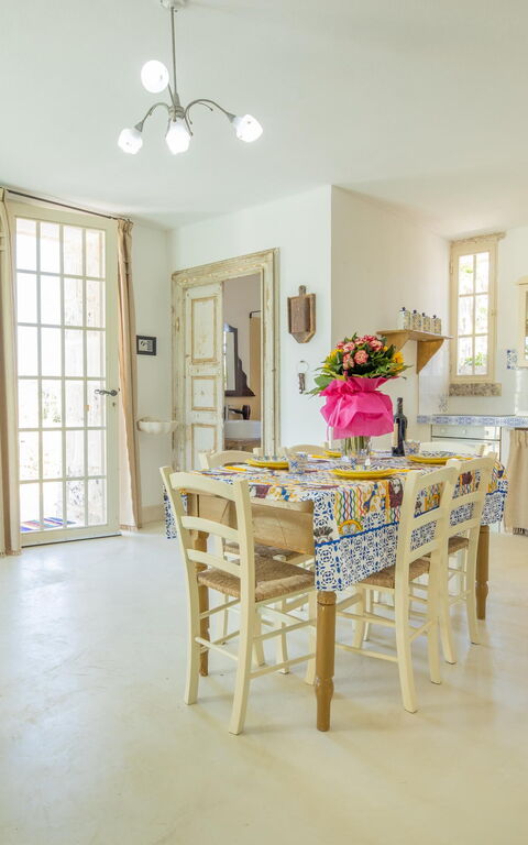 Villa Turris: Cucina, Sala da pranzo, Soggiorno