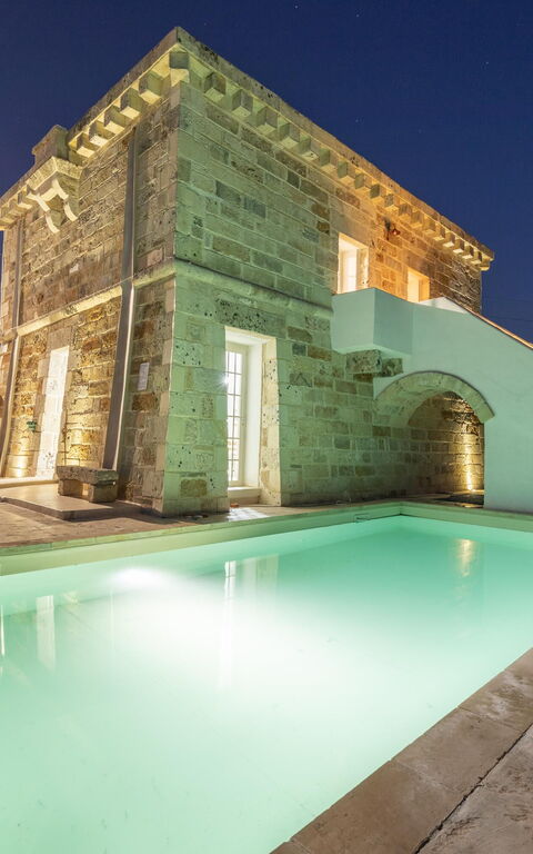 Villa Turris: all'aperto, Esterni, Piscina