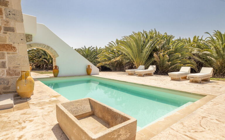 Villa Turris: Piscina