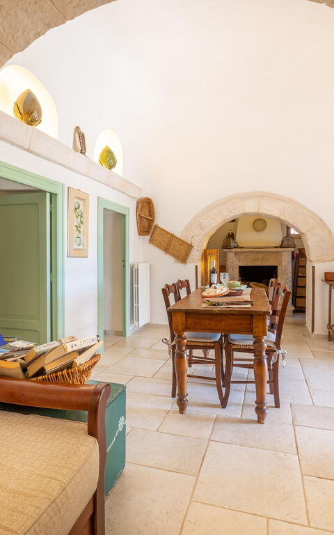 Trullo Patricia Pool: Sala da pranzo, Soggiorno