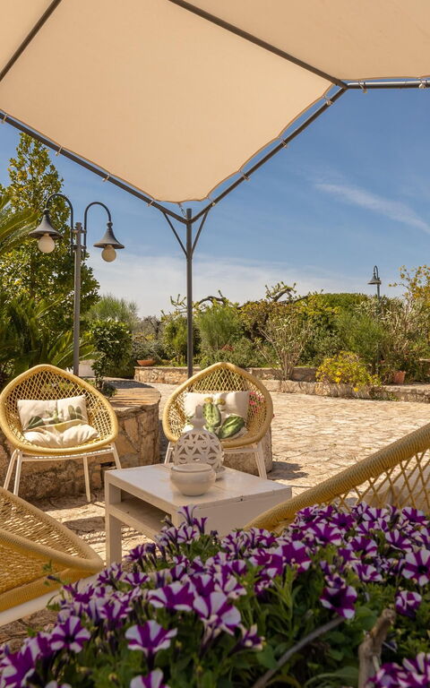 Trullo Patricia Pool: all'aperto, Balcone / Terrazza / Patio, Giardino