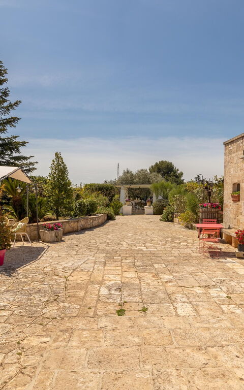 Trullo Patricia Pool: all'aperto, Balcone / Terrazza / Patio, Esterni, Giardino