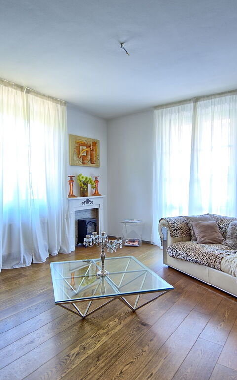 Casa White: Soggiorno