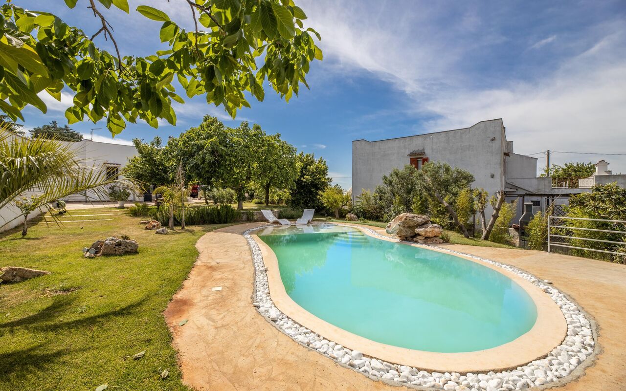 Villa Natura: Esterni, Giardino, Piscina