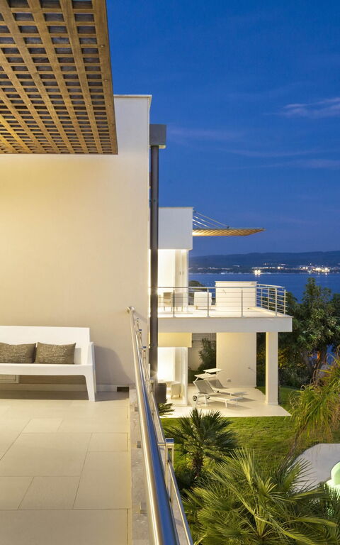 Villa Vera: all'aperto, Balcone / Terrazza / Patio, Giardino, Piscina, Vista Panoramica