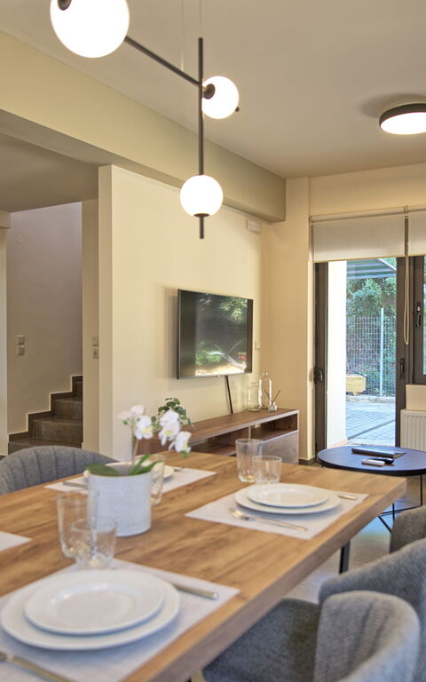 Dioni: Sala da pranzo, Soggiorno