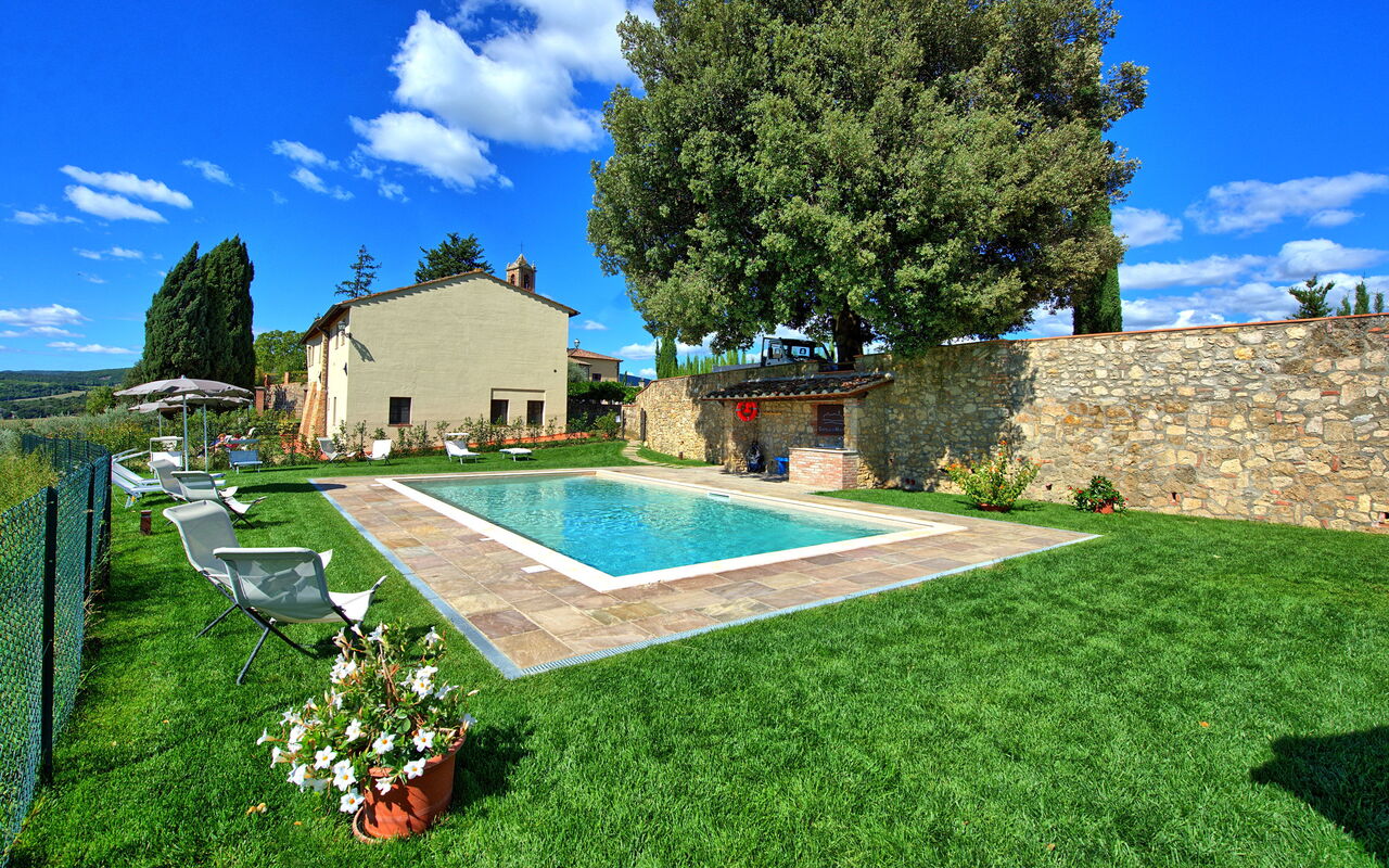 Montauto: Esterni, Giardino, Piscina, Vista Panoramica
