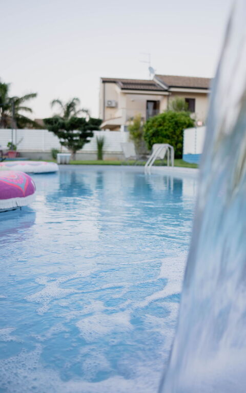 Villa Vincenzo: Piscina