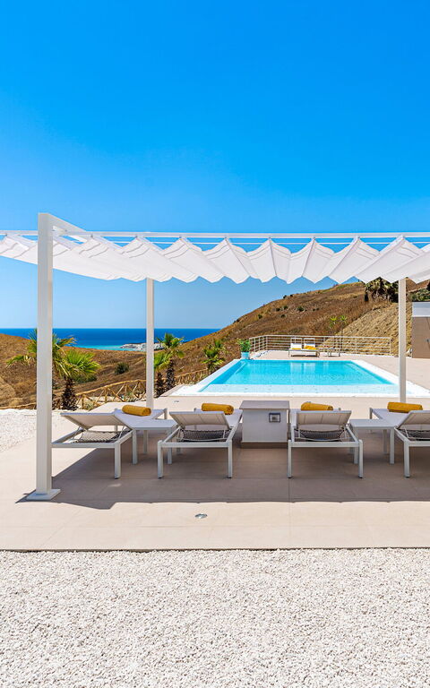 Villa Domizia: Piscina