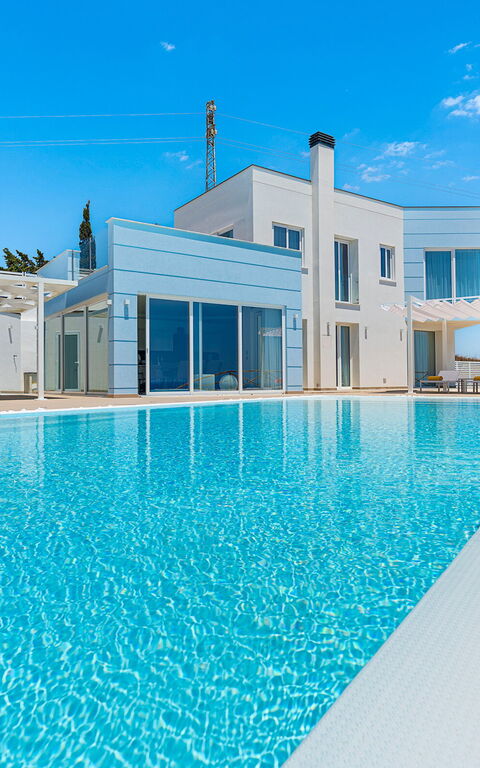 Villa Domizia: Estate, Esterni, Piscina