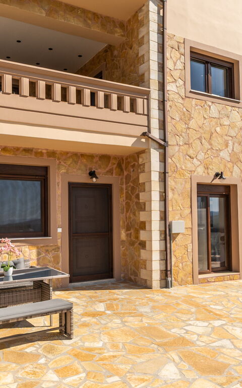 Villa Halepi: all'aperto